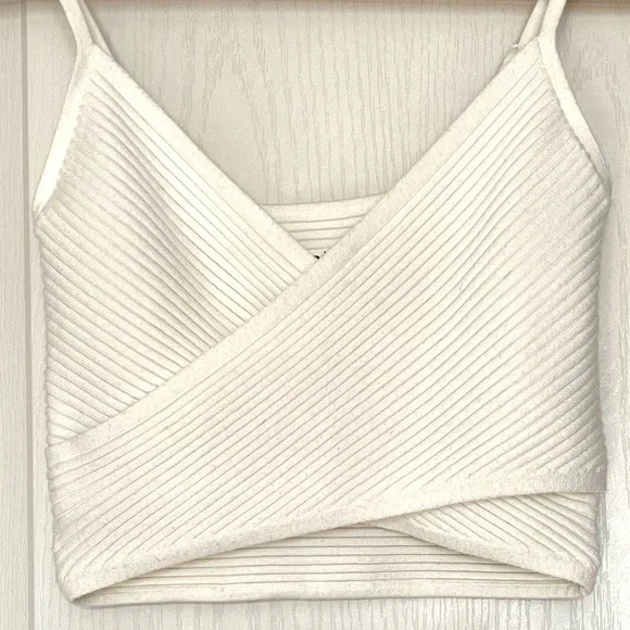 Aerie Ribbed Crossover Crop Top Y2K Neutral Elevated Basic Wrap Cottagecore Sz S - Picture 4 of 11